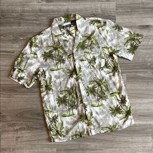 Puritan tropical Hawaiian print short sleeve button down shirt